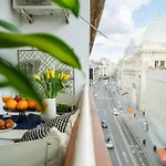 Amazing View Calea Victoriei Old Апартаменти
