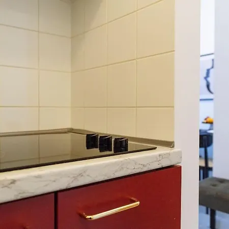 Amazing View Calea Victoriei Old Apartment