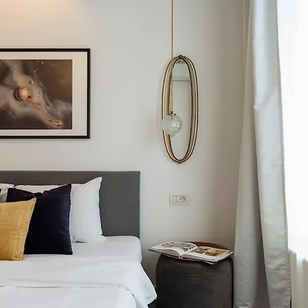 Amazing View Calea Victoriei Old *