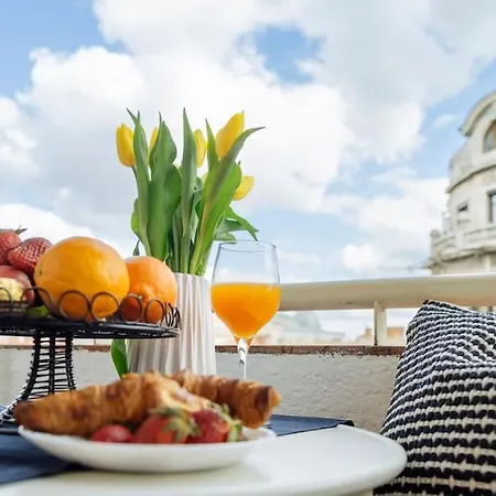 Amazing View Calea Victoriei Old * Bucharest