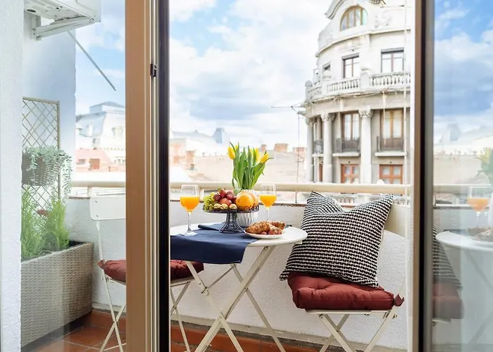 Amazing View Calea Victoriei Old Bukarest